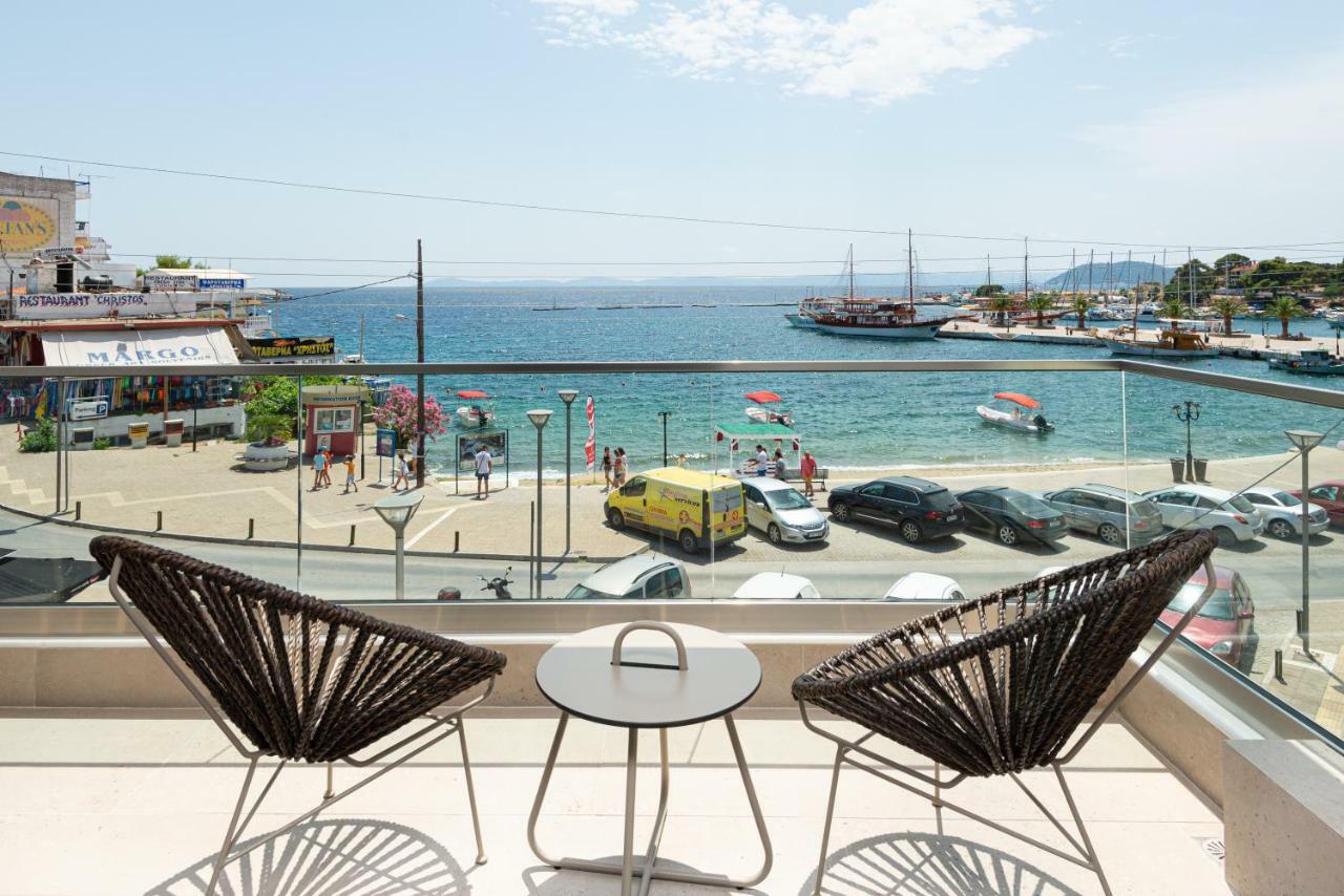 Eladia Suites Neos Marmaras Exterior photo